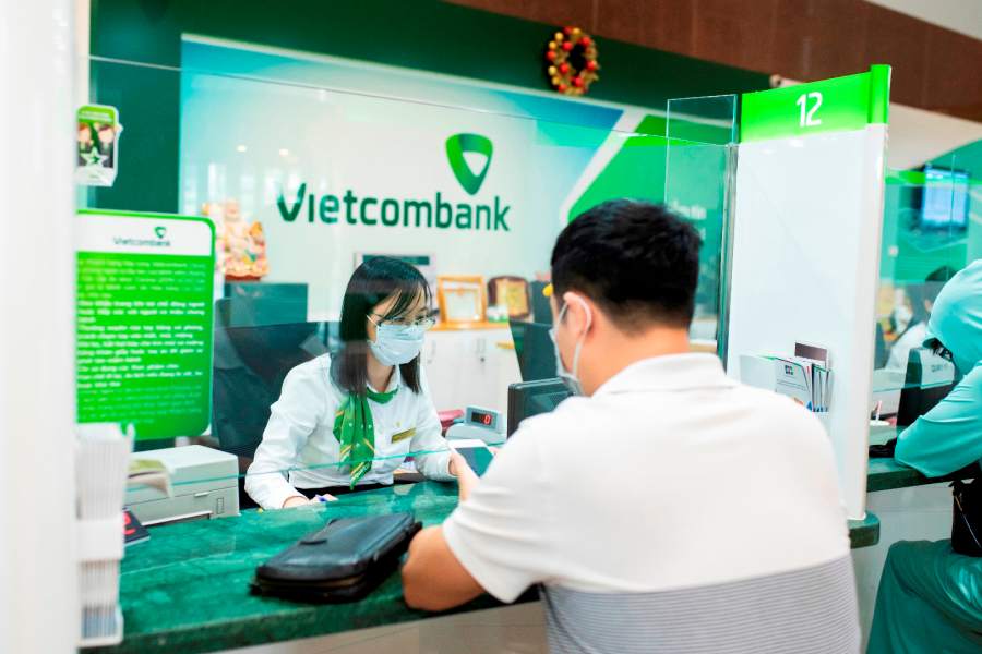 Các thông tin liên quan đến làm thẻ ngân hàng Vietcombank
