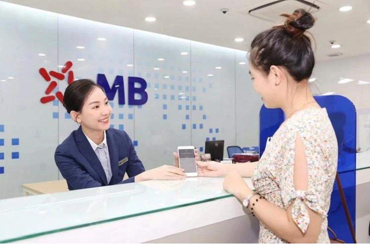 Lãi suất và thời hạn vay tiền của ngân hàng MB