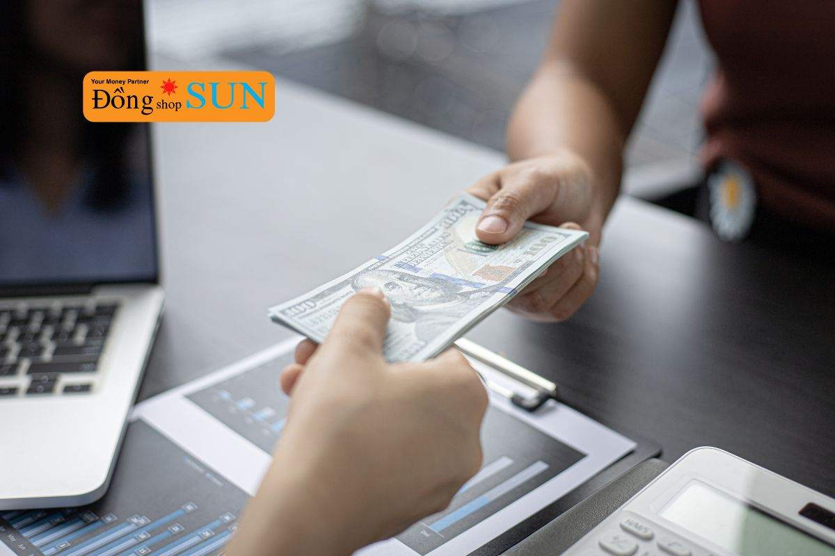 Điều kiện và thủ tục cho vay tiền mặt nhanh tại Dong Shop Sun