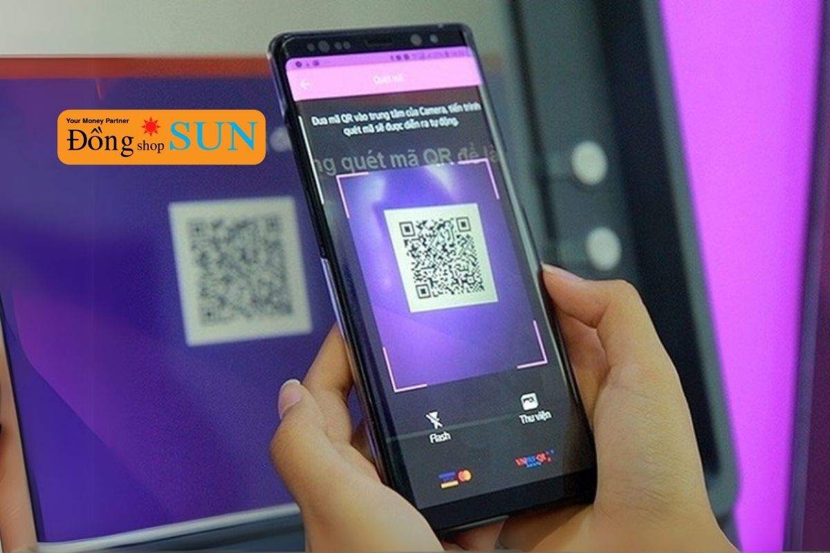 Hướng dẫn rút tiền bằng mã QR tại cây ATM chỉ 5 phút