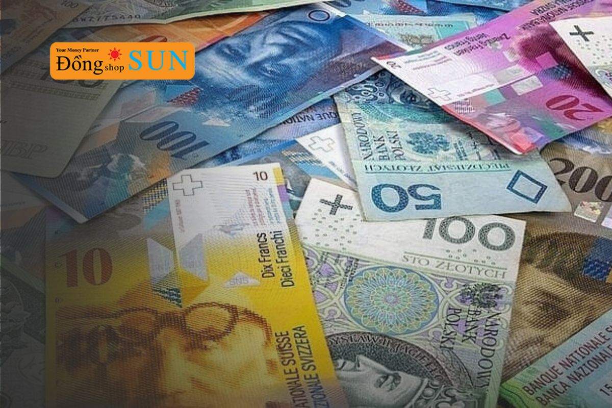 Đồng tiền mạnh nhất và đồng tiền giá trị nhất giống hay khác nhau