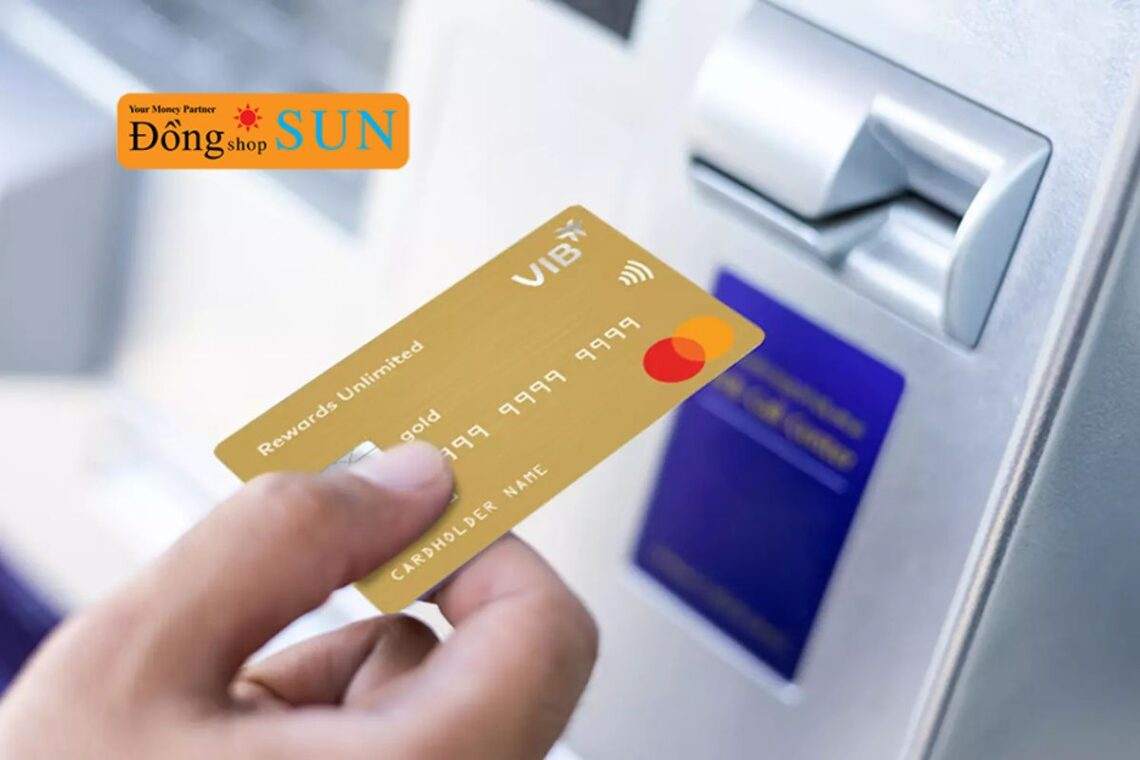 Cách rút tiền thẻ tín dụng an toàn, nhanh chóng và tiết kiệm phí