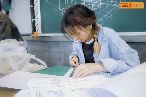 Giải Pháp Tài Chính Mùa Tựu Trường Nhẹ Nhàng Cùng Dong Shop Sun