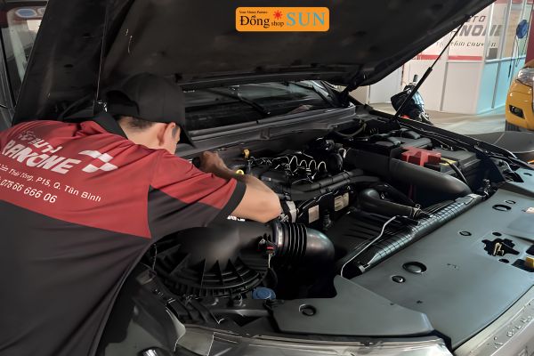 Chi phí sửa chữa và thay thế