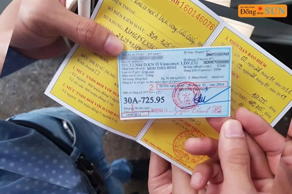 Cavet xe máy hoặc xe máy điện